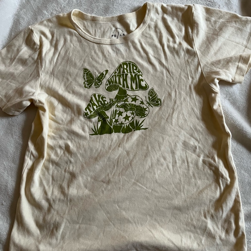 Pacsun tshirt